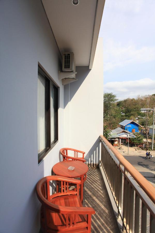 Kalton Hotel Labuan Bajo Exterior foto